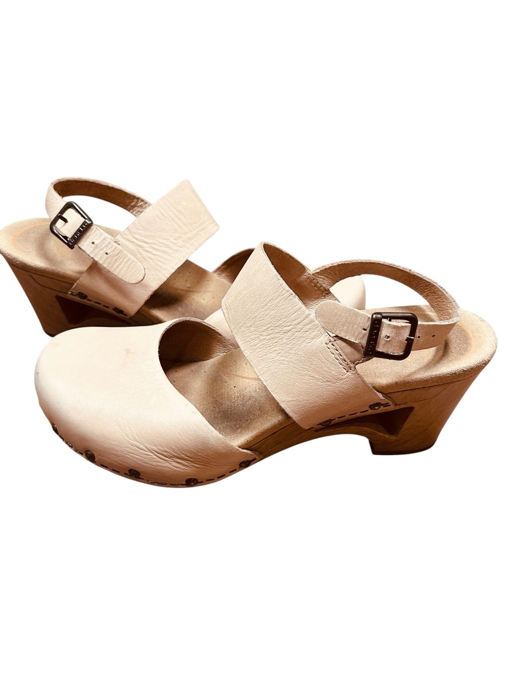 Dansko beige Thea leather wooden clog Mary Jane mules size 37 6.5/7 buckle strap